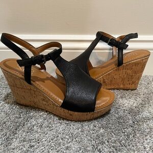 Black family strap espadrille wedge . Franco Sarto